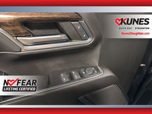 Used 2023 GMC Sierra 1500 Elevation w/ LPO, Elevation Black Package image 21