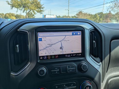 Used 2023 Chevrolet Silverado 2500 LTZ w/ LTZ Premium Package image 25