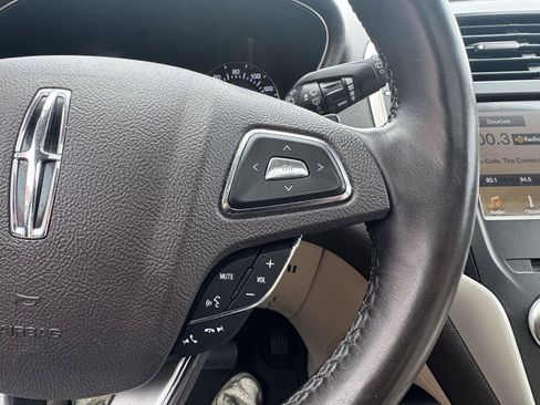 Used 2019 Lincoln MKC Reserve AWD/4WD image 20