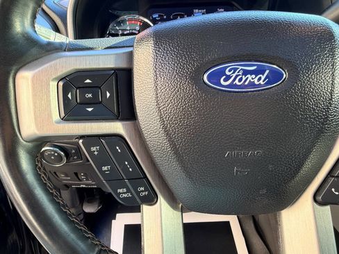 Used 2021 Ford F250 Platinum w/ FX4 Off-Road Package image 24