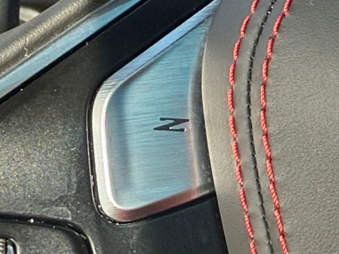 Used 2020 Chevrolet Corvette Stingray Premium Cpe w/ 3LT Preferred Equipment Group image 15