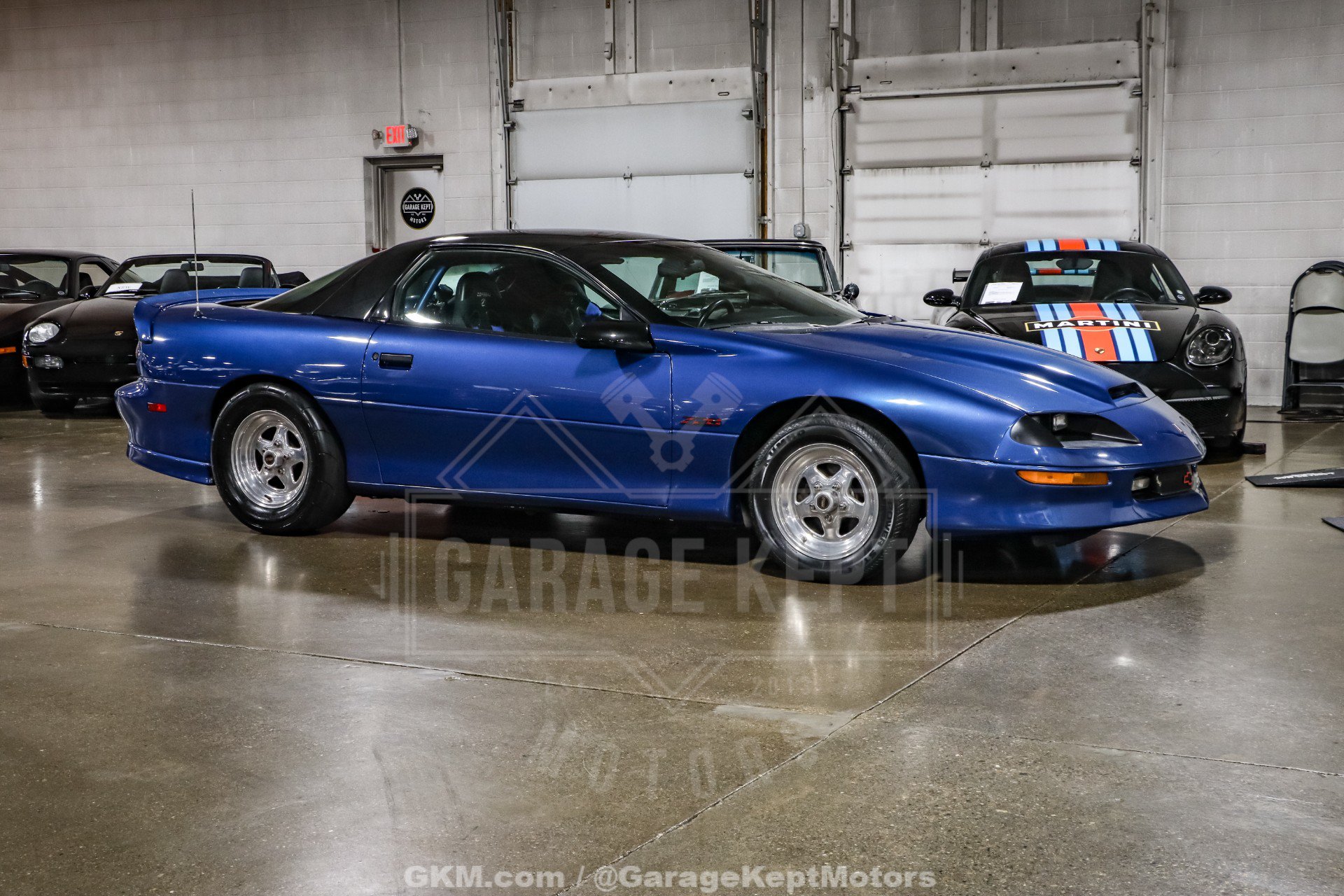 Used 1994 Chevrolet Camaro Z28 RWD image 12