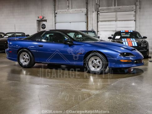 Used 1994 Chevrolet Camaro Z28 image 12