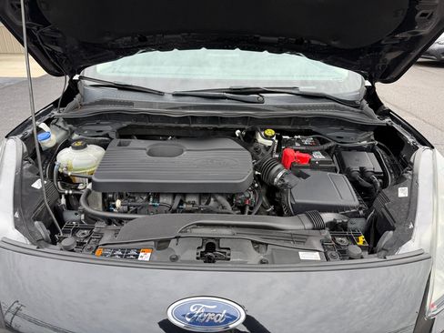 Used 2020 Ford Escape SEL image 31