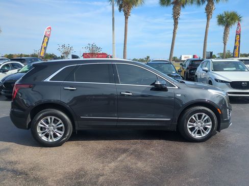 Used 2020 Cadillac XT5 Premium Luxury image 3