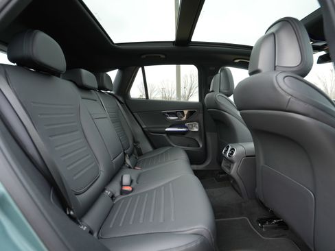 New 2026 Mercedes-Benz GLC 300 GLC 300 image 39