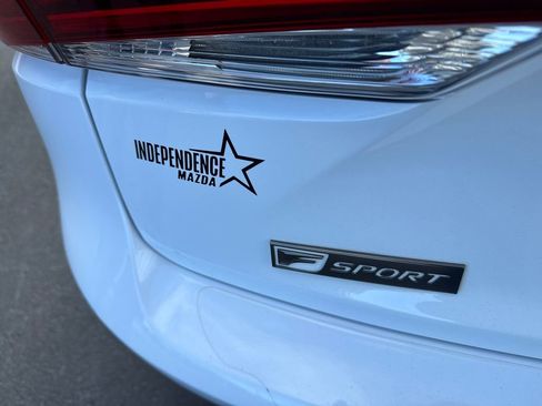 Used 2018 Lexus IS 350 image 34