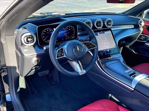 Certified 2024 Mercedes-Benz CLE 300 4MATIC Cabriolet image 17