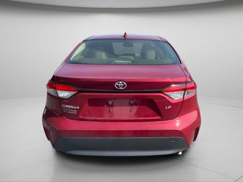 Certified 2024 Toyota Corolla LE FWD image 9