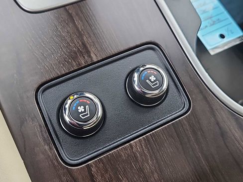 Used 2019 Nissan Murano Platinum image 27