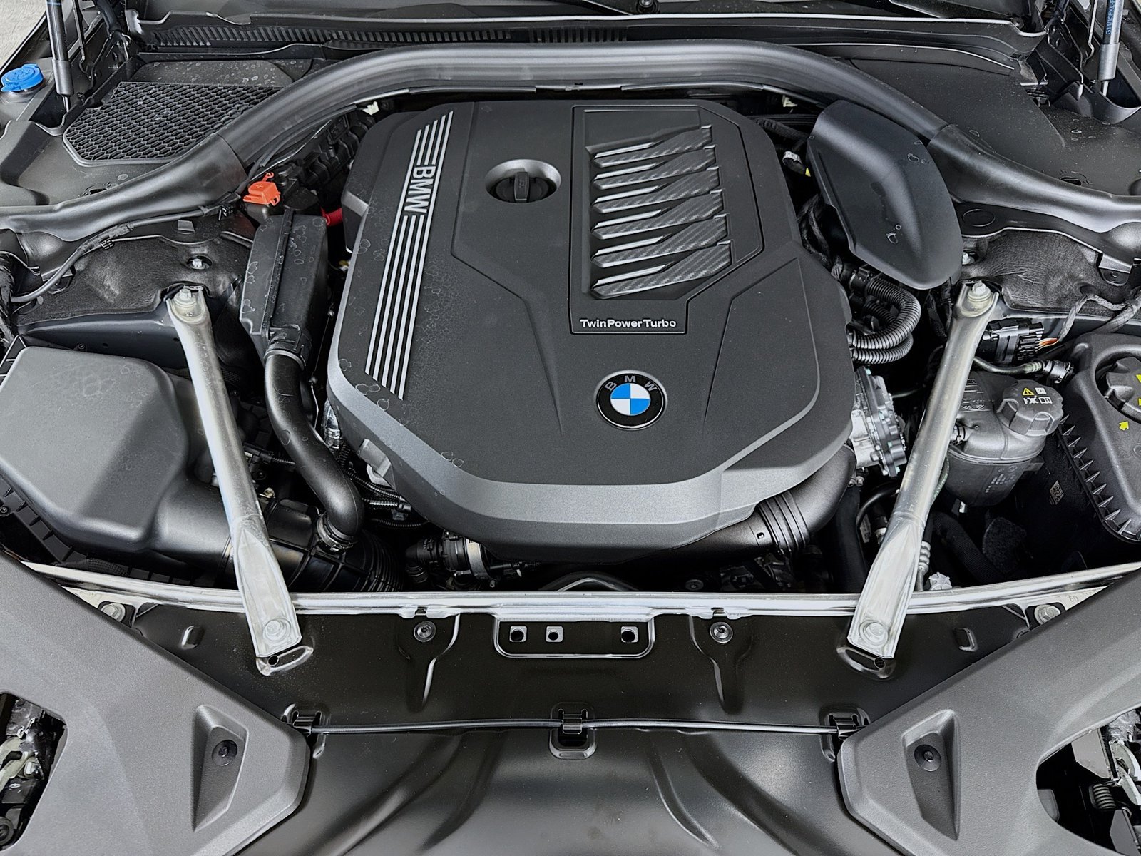 New 2026 BMW 840i Convertible w/ Comfort Seating Package RWD image 30