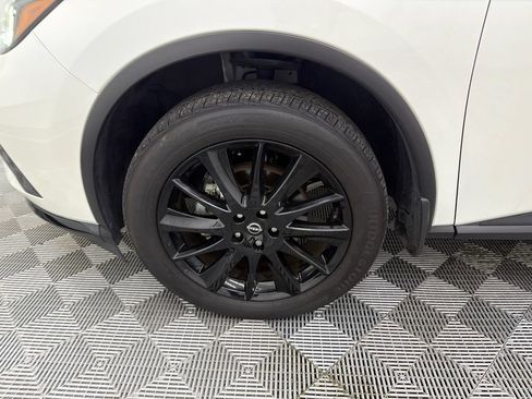 Used 2024 Nissan Murano SV w/ SV Midnight Edition Package FWD image 12