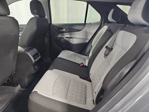 Certified 2024 Chevrolet Equinox LS w/ LS Convenience Package FWD image 17