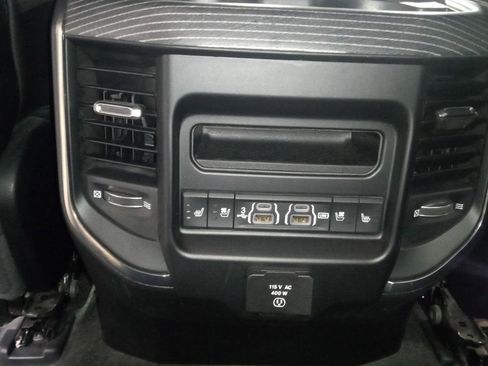 Used 2020 RAM 1500 Limited image 12