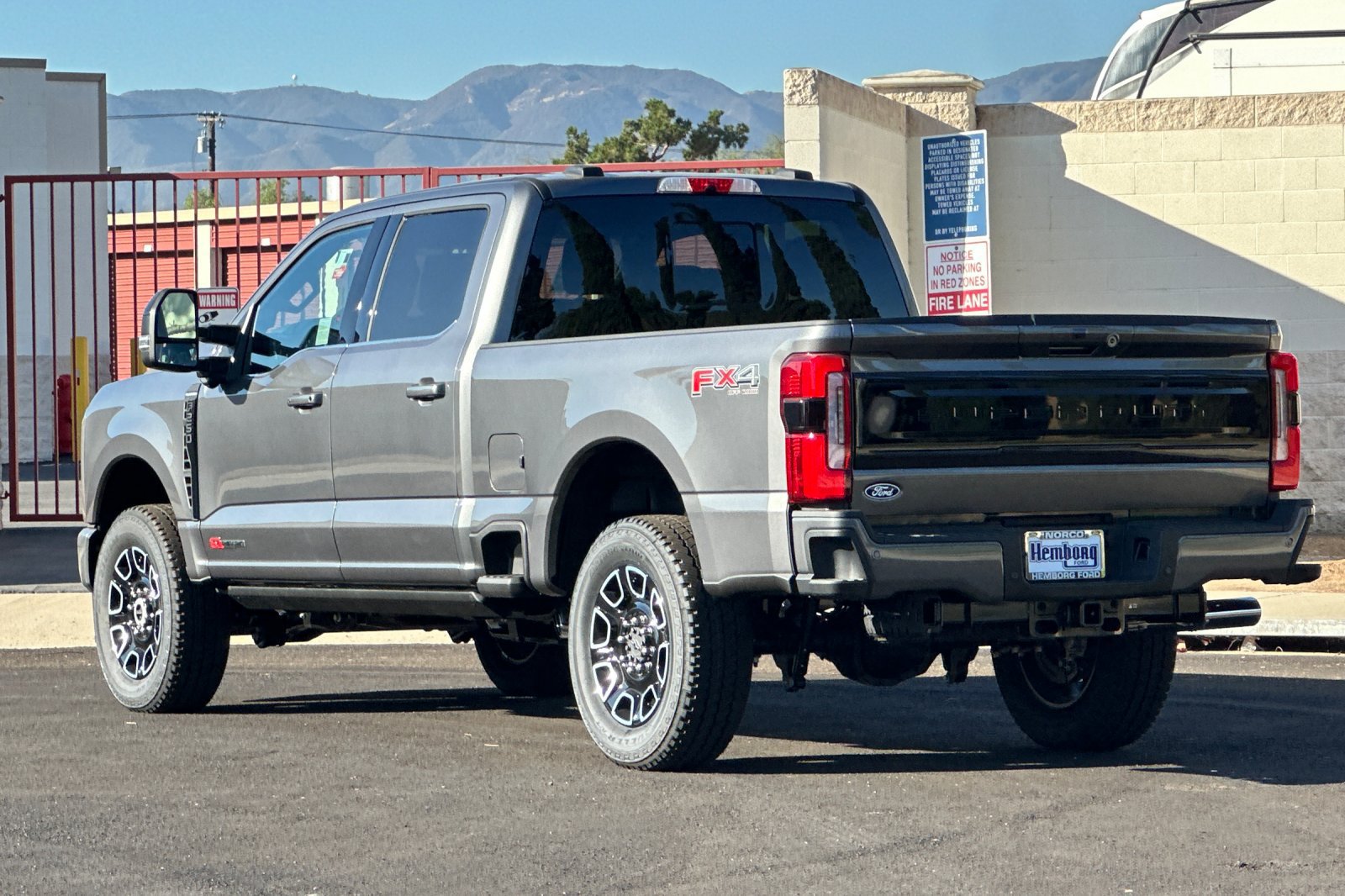 New 2027 Ford F250 Platinum w/ FX4 Off-Road Package AWD/4WD image 6