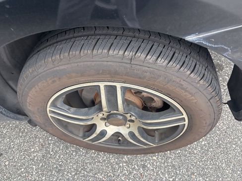 Used 2013 MAZDA MAZDA3 i Sport image 14