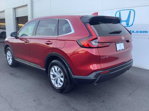 Certified 2026 Honda CR-V LX image 4