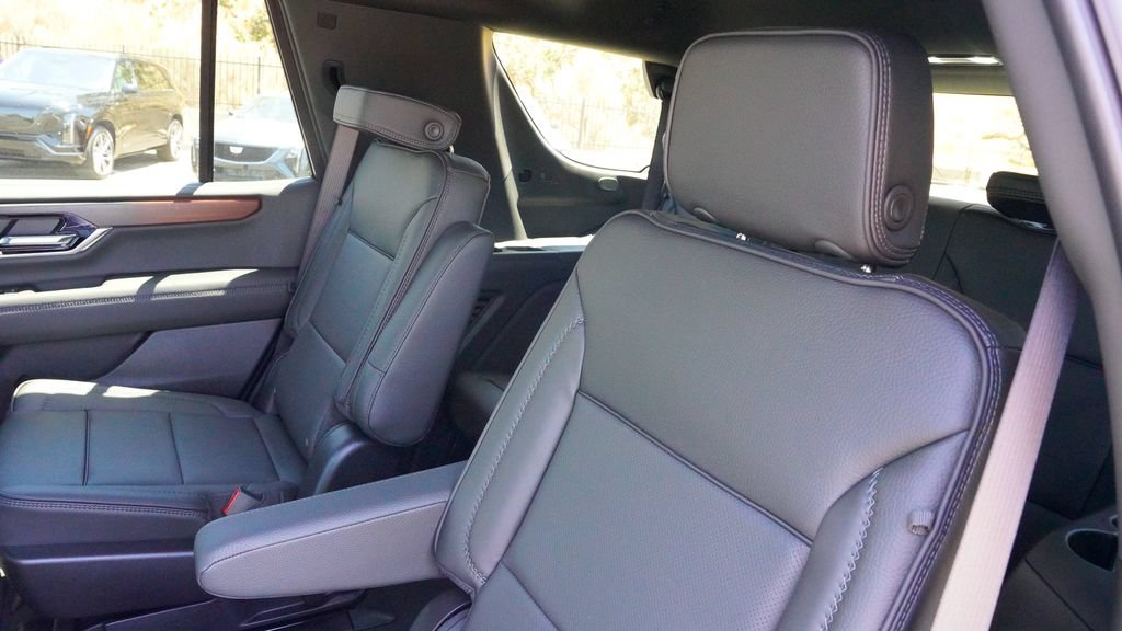 New 2026 GMC Yukon Denali AWD/4WD image 10