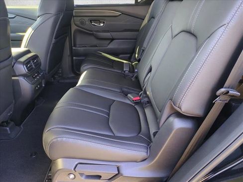 New 2026 Honda Pilot Touring image 15