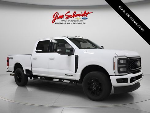 Used 2025 Ford F250 Lariat w/ Black Appearance Package AWD/4WD image 2