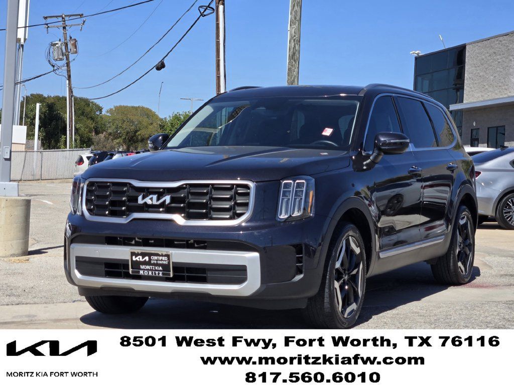 Certified 2025 Kia Telluride S FWD image 3