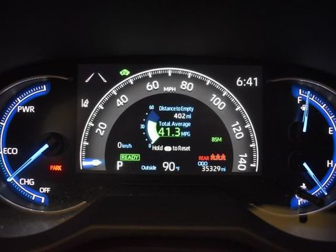 Used 2024 Toyota RAV4 LE AWD/4WD image 25