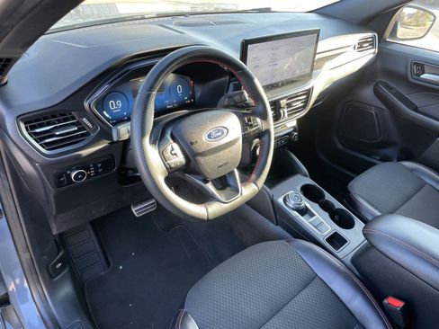 Used 2023 Ford Escape ST-Line Select w/ Tech Pack #2 image 13