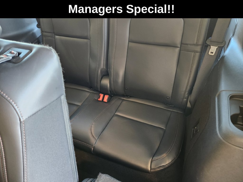 Used 2023 Lincoln Aviator Reserve w/ Equipment Group 201A RWD image 34