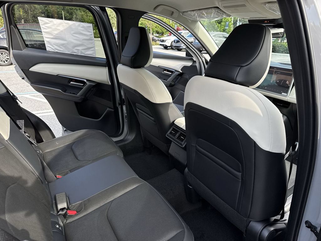 New 2026 MAZDA CX-5 Preferred AWD/4WD image 33