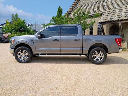 Used 2022 Ford F150 XLT w/ Equipment Group 302A High AWD/4WD image 7