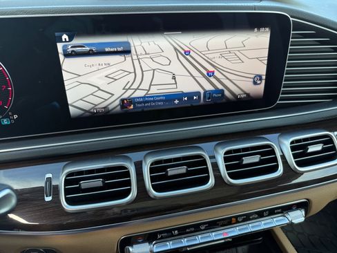 New 2026 Mercedes-Benz GLS 450 4MATIC image 18