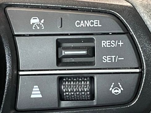Certified 2023 Honda Accord EX image 10