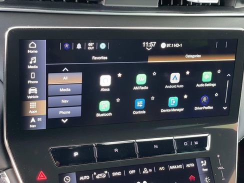 New 2025 Maserati Grecale Modena image 13