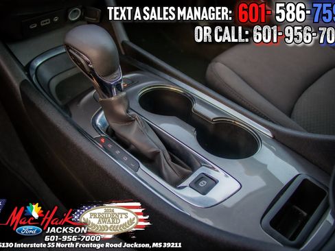 Used 2025 Chevrolet Malibu LT FWD image 15