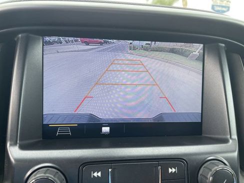 Used 2022 Chevrolet Colorado ZR2 AWD/4WD image 14