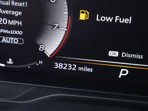 Used 2023 INFINITI QX60 Luxe w/ Cargo Package AWD/4WD image 43