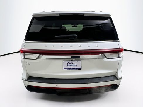 Used 2022 Lincoln Navigator Reserve image 6