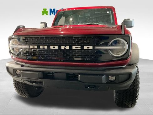 New 2026 Ford Bronco Outer Banks w/ Sasquatch Package AWD/4WD image 7