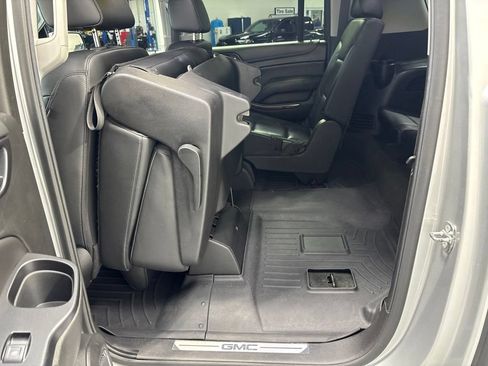 Used 2018 GMC Yukon XL SLT AWD/4WD image 44