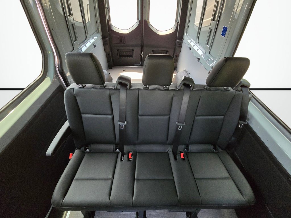 New 2026 Mercedes-Benz Sprinter 2500 image 23