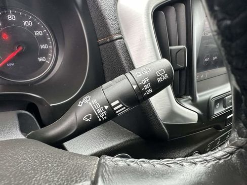 Used 2020 GMC Terrain SLE image 16