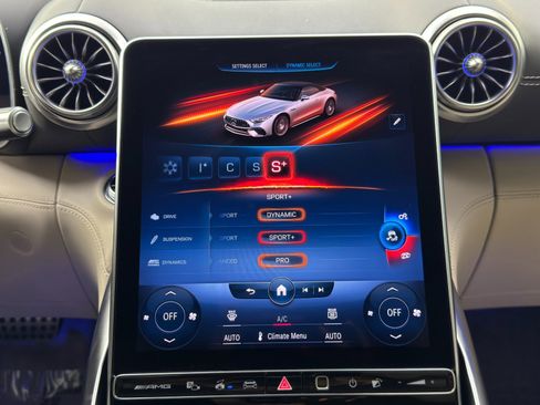 Used 2022 Mercedes-Benz SL 55 AMG 4MATIC image 33