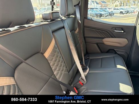 New 2026 GMC Canyon Denali image 25