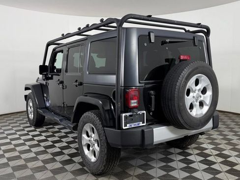 Used 2014 Jeep Wrangler Unlimited Sahara AWD/4WD image 6