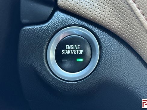 Certified 2022 Chevrolet Equinox Premier image 26