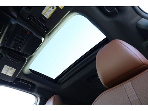 New 2026 Subaru Outback Touring XT image 40