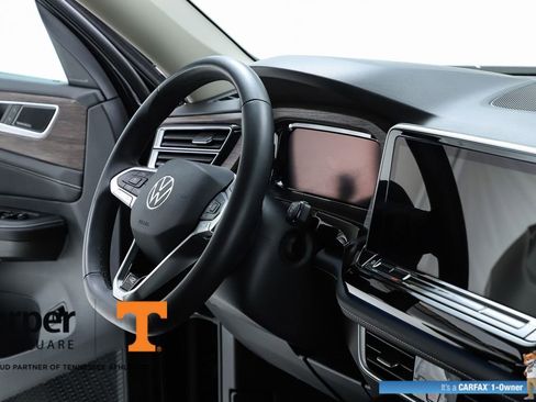 Used 2025 Volkswagen Atlas SEL Premium R-Line AWD/4WD image 75
