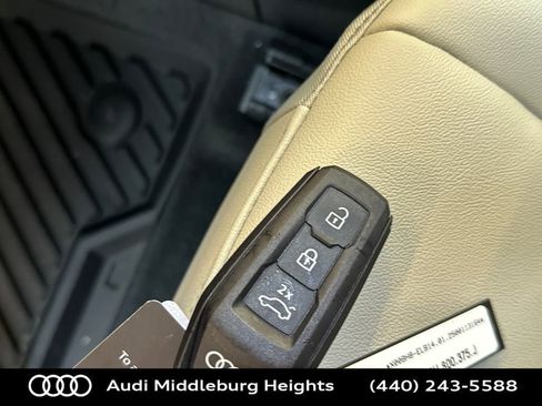 Certified 2025 Audi Q6 e-tron Premium Plus w/ Premium Plus image 34