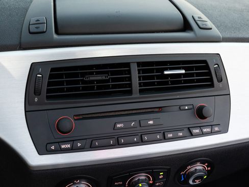 Used 2006 BMW M Roadster image 33