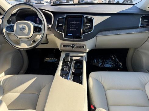 Certified 2024 Volvo XC90 B6 Plus w/ Protection Package Premier image 12